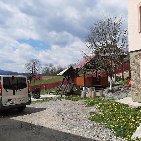 Садиба Барда Vorohta Exterior foto